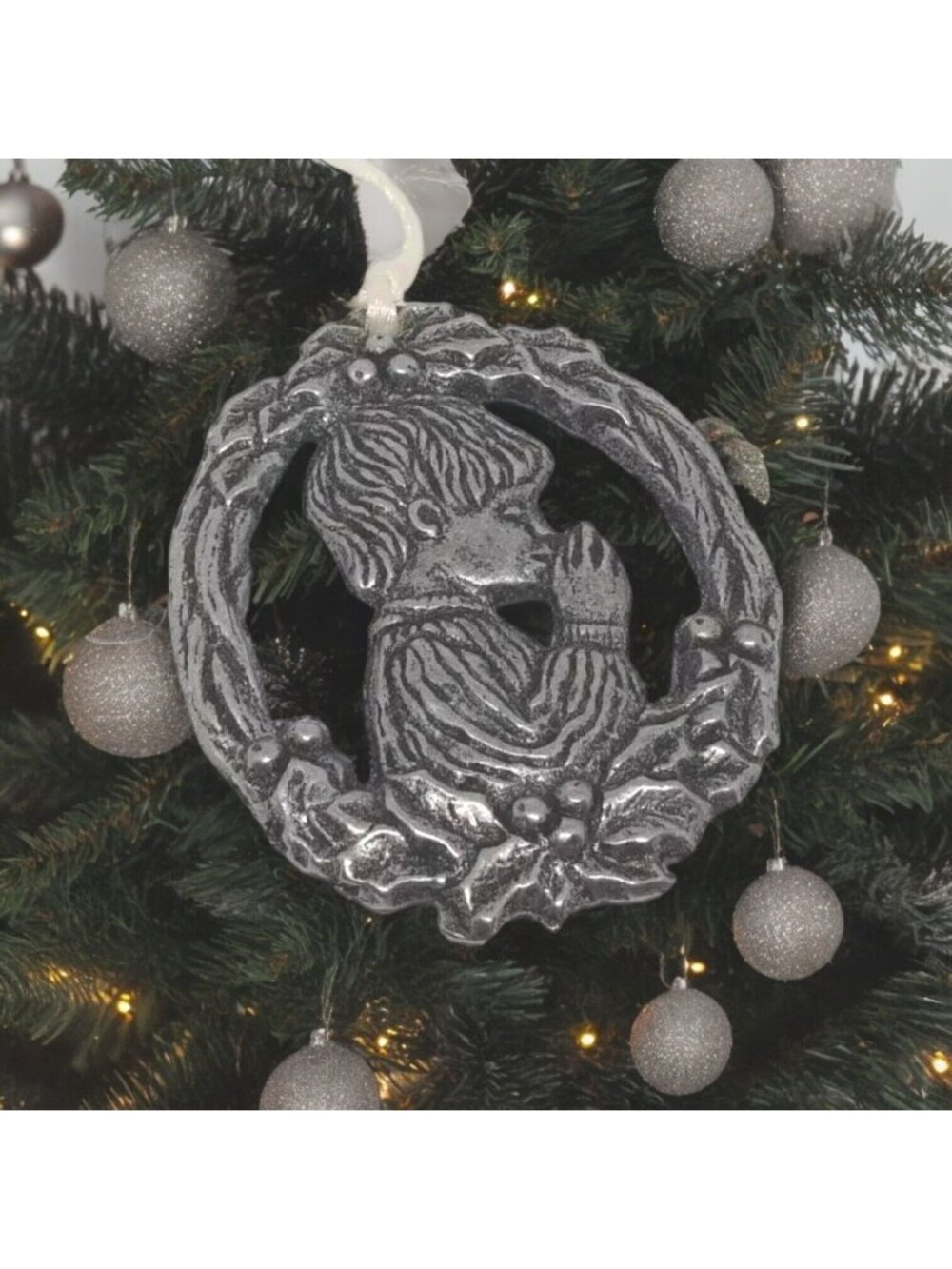 Pewter praying child boy ornament Carson 1993 Christmas Yuletide holiday holly